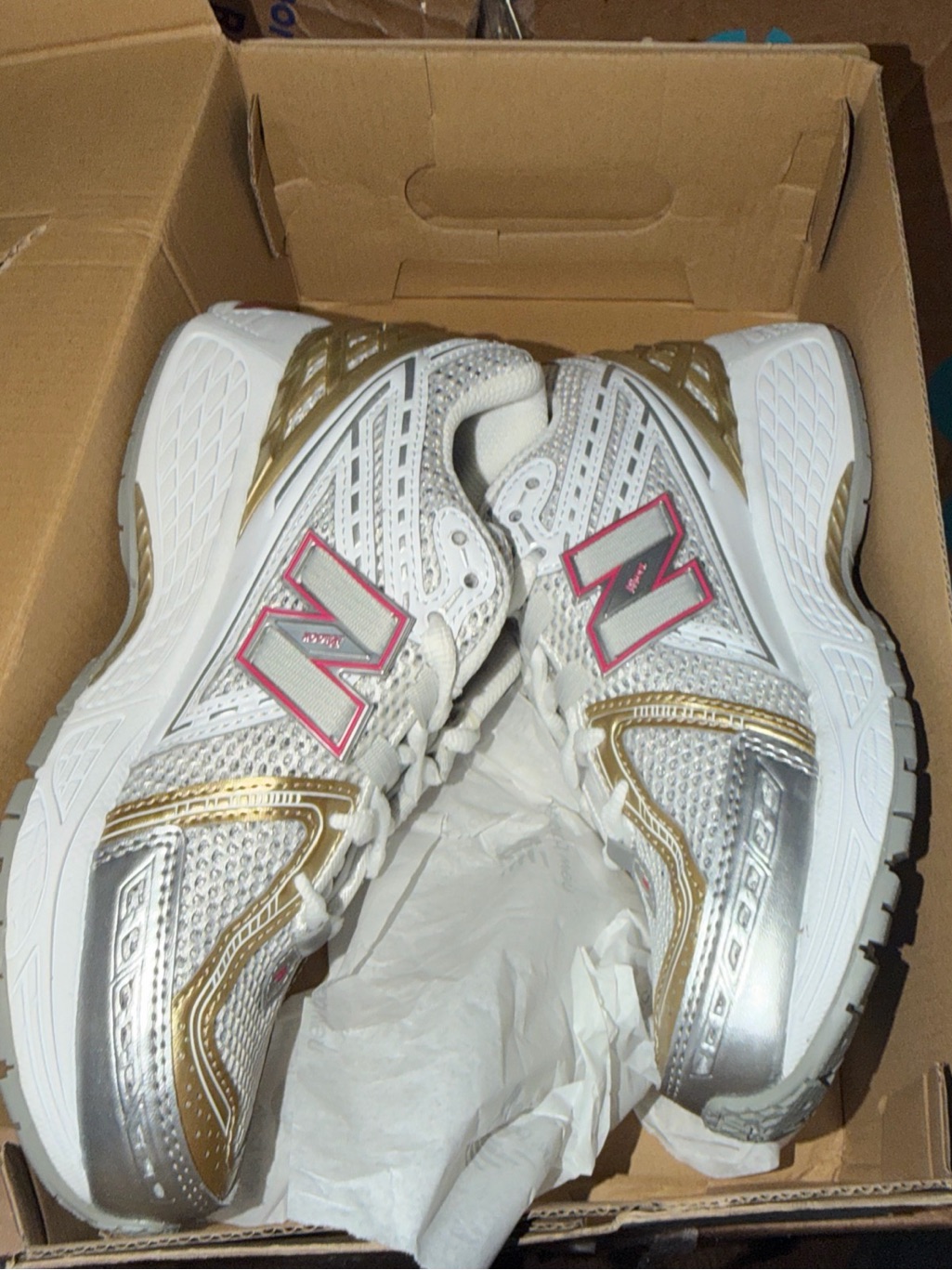 New Balance 1906r - Silver / Dragonberry /Gold - U1906rch Size 5.5 Women